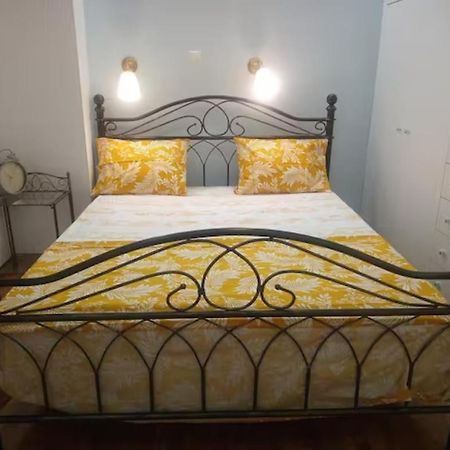 Freatida Apartment Пирей Экстерьер фото