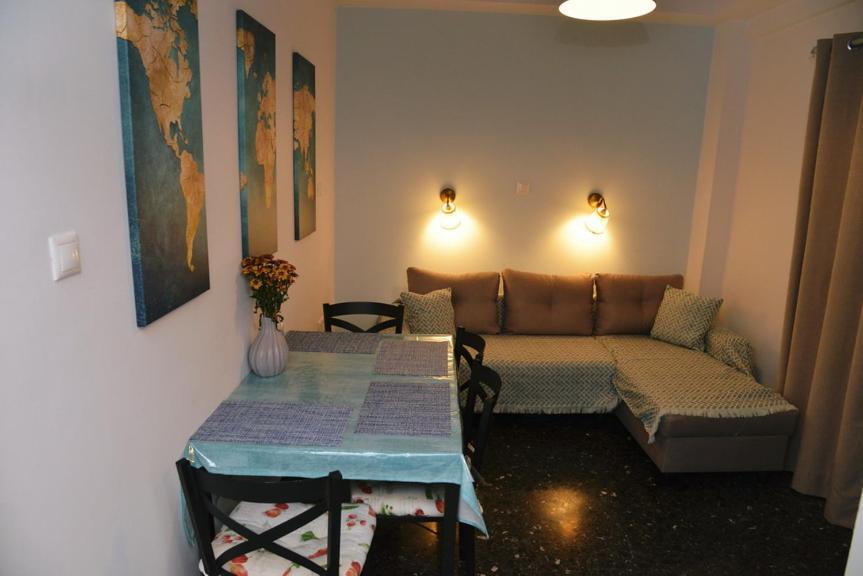Freatida Apartment Пирей Экстерьер фото