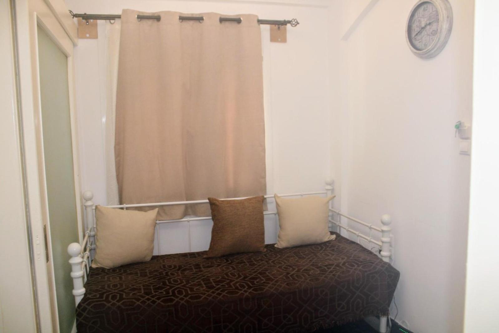 Freatida Apartment Пирей Экстерьер фото